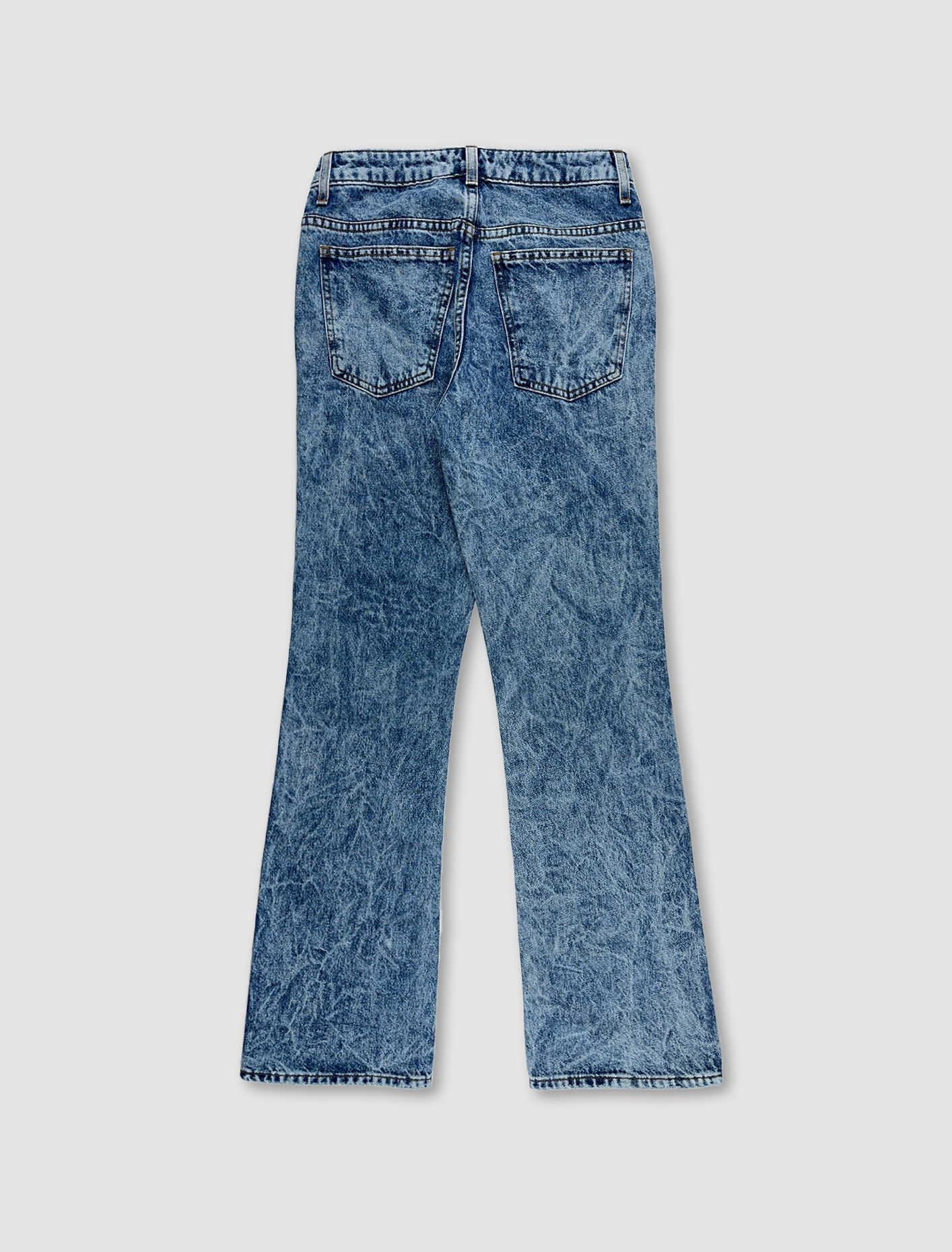 Shop Khaite Vivian Bootcut Jeans In Bryce