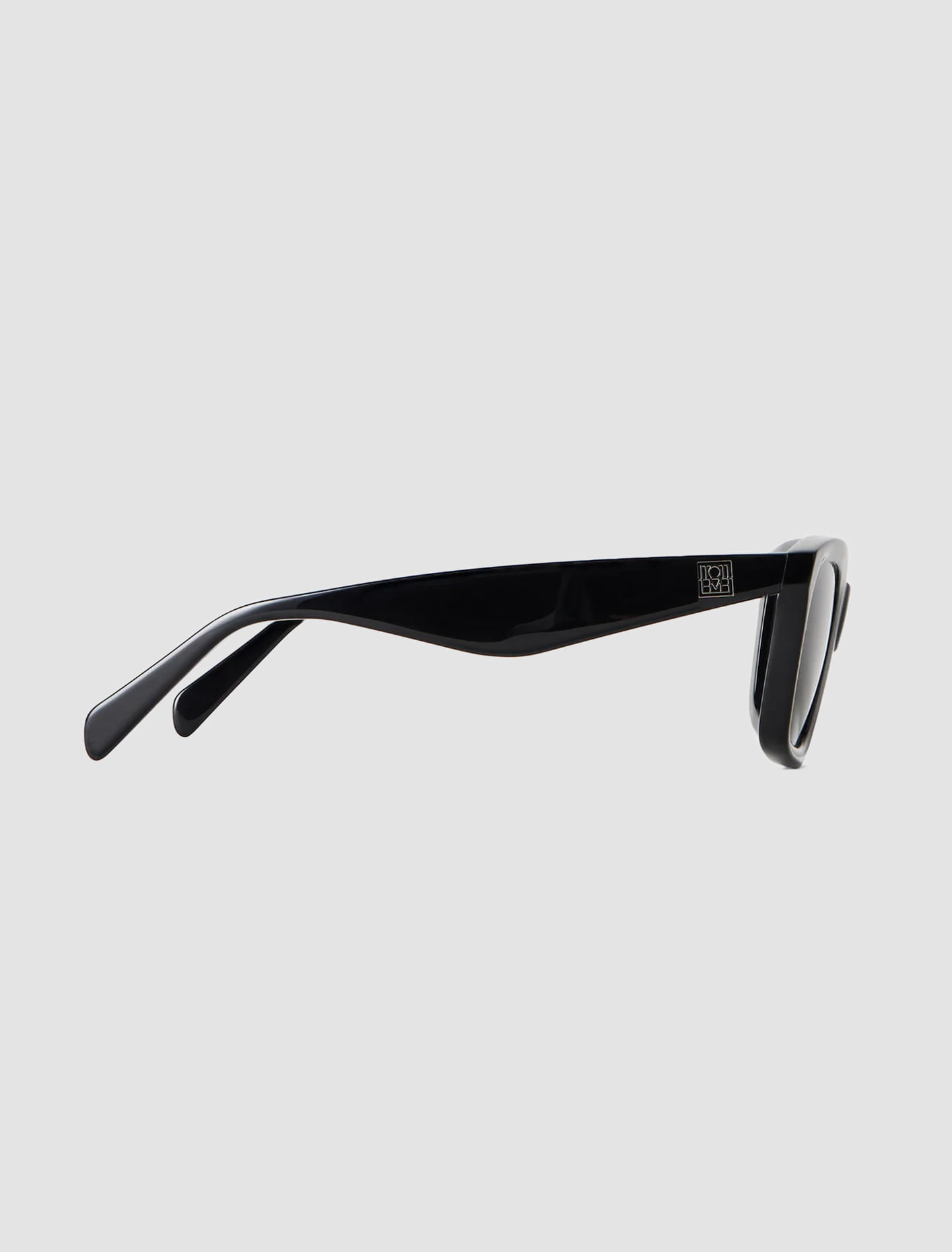 Shop Totême The Classics Sunglasses In Black