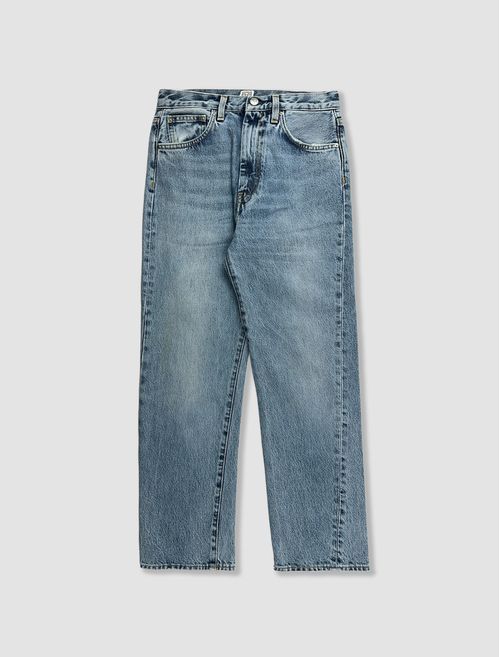 Twisted seam denim