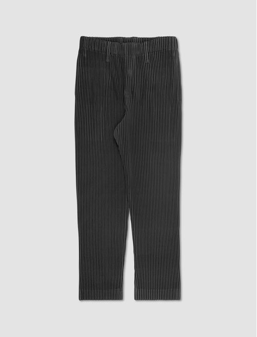 Pleated trousers