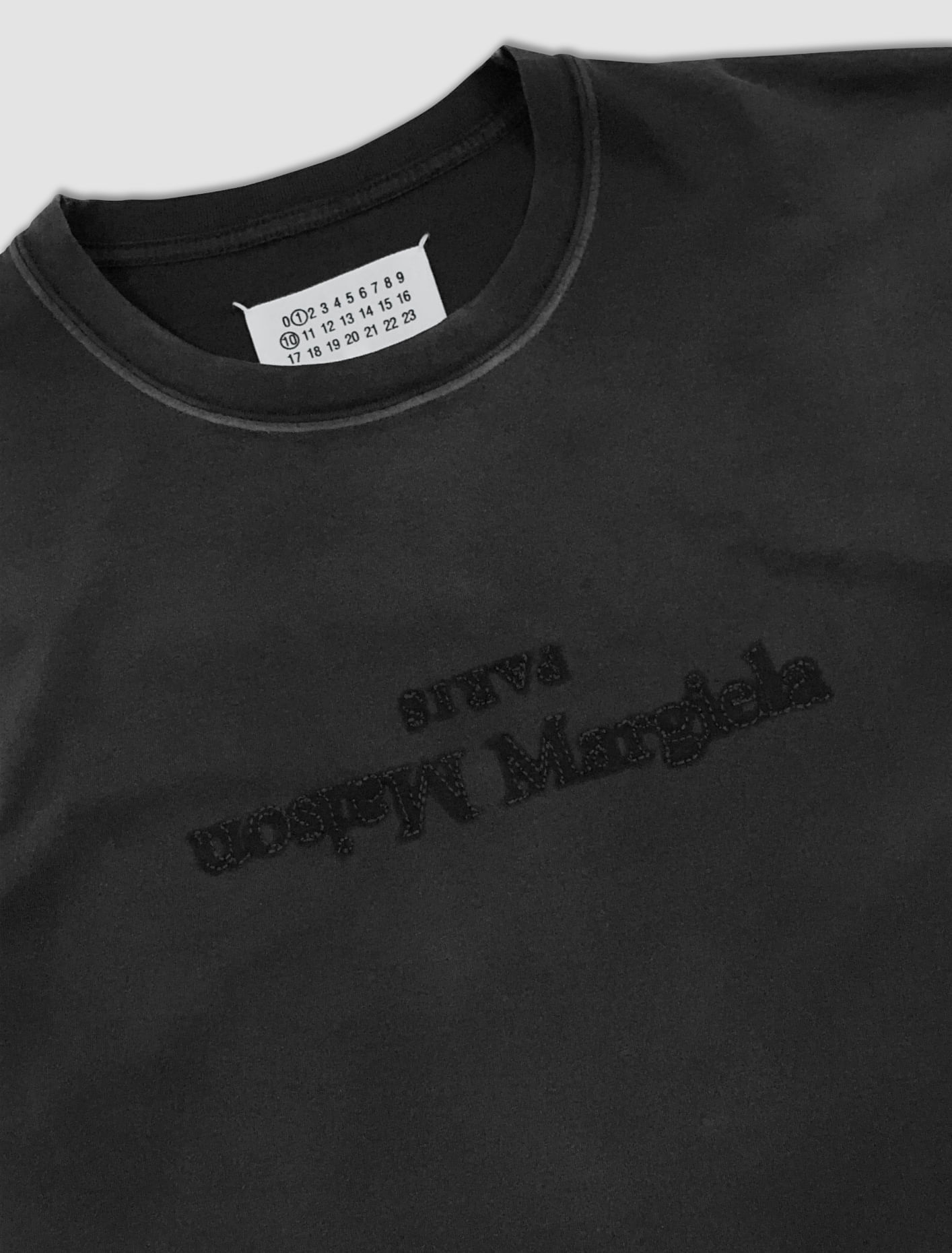 Shop Maison Margiela Reverse Logo T-shirt In Black