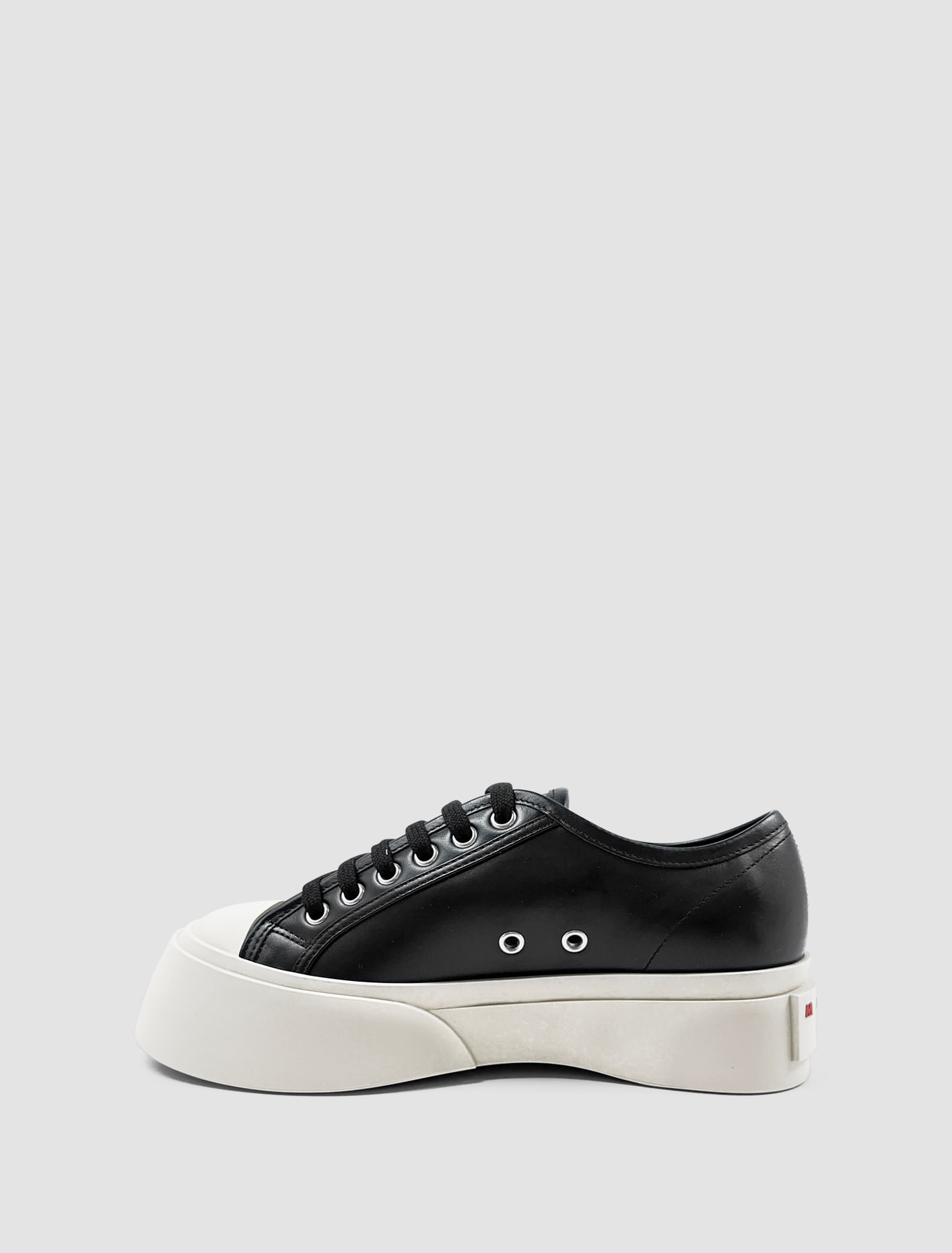 Shop Marni Sneakers Stringate In Nero