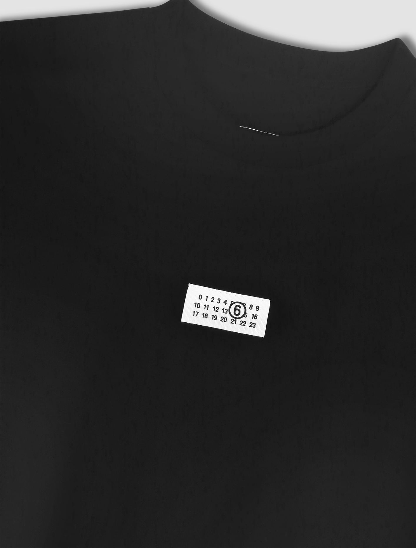 Shop Mm6 Maison Margiela T-shirt In Black