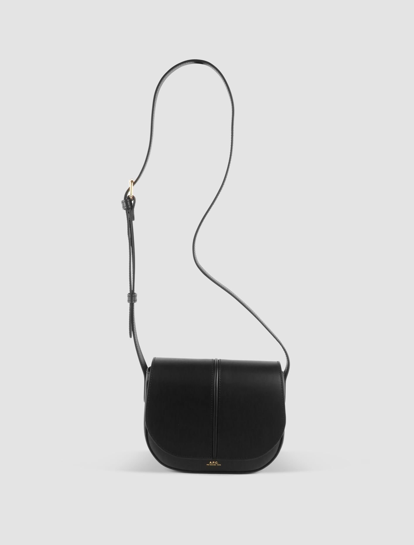 Shop Apc Sac Betty Bag In Nero