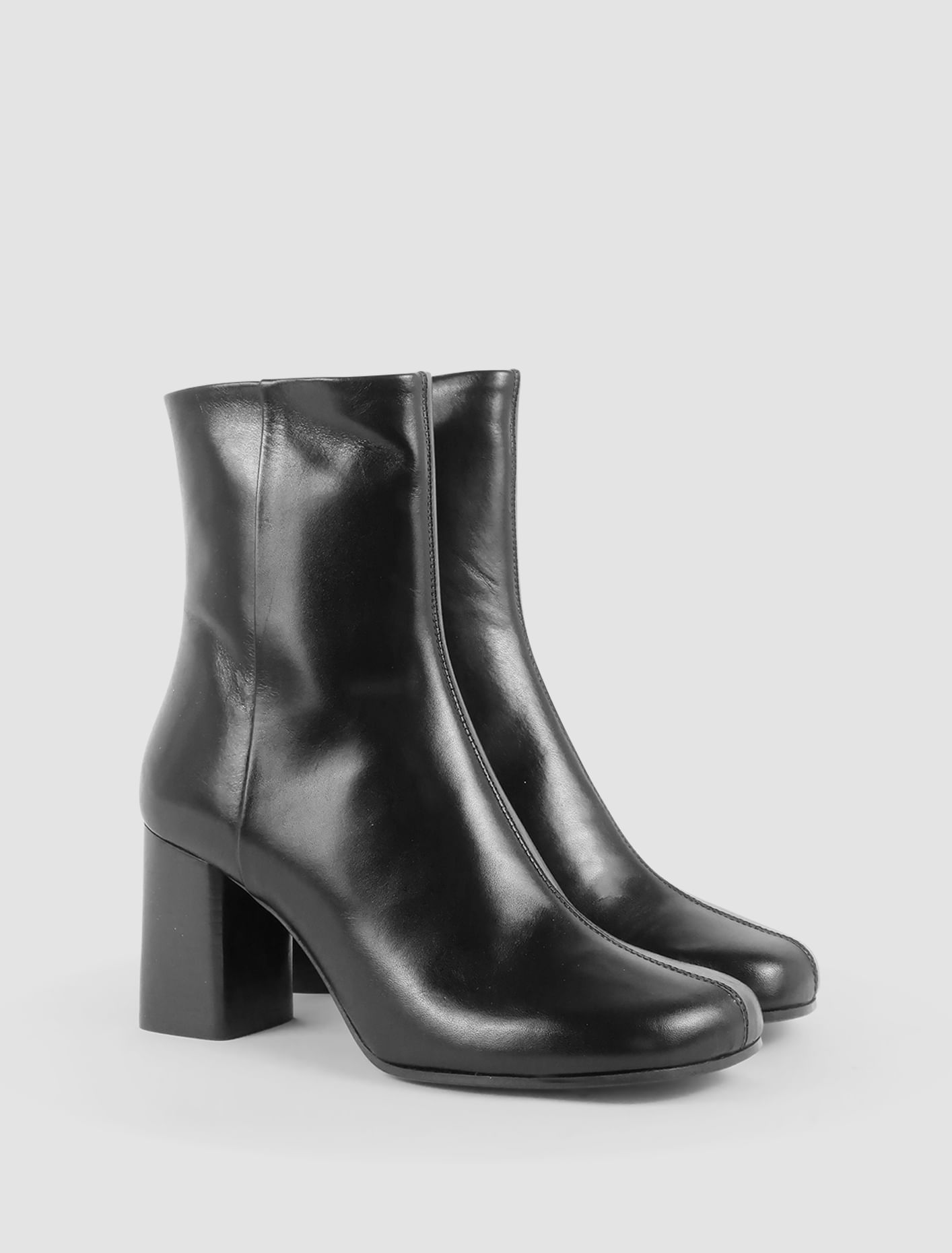 Shop Lemaire Anatomic 80 Boots In Black