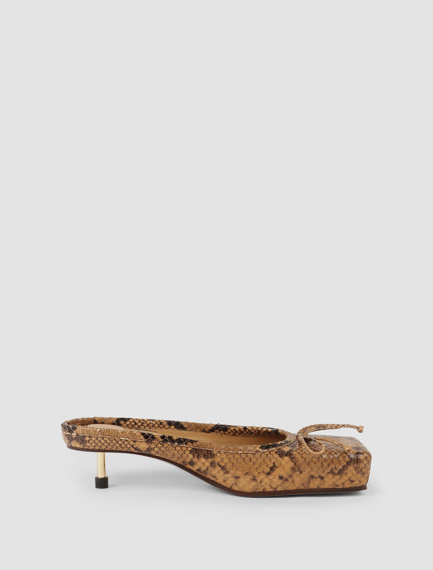 Shop Jacquemus Low Ballet Mules In Light Brown