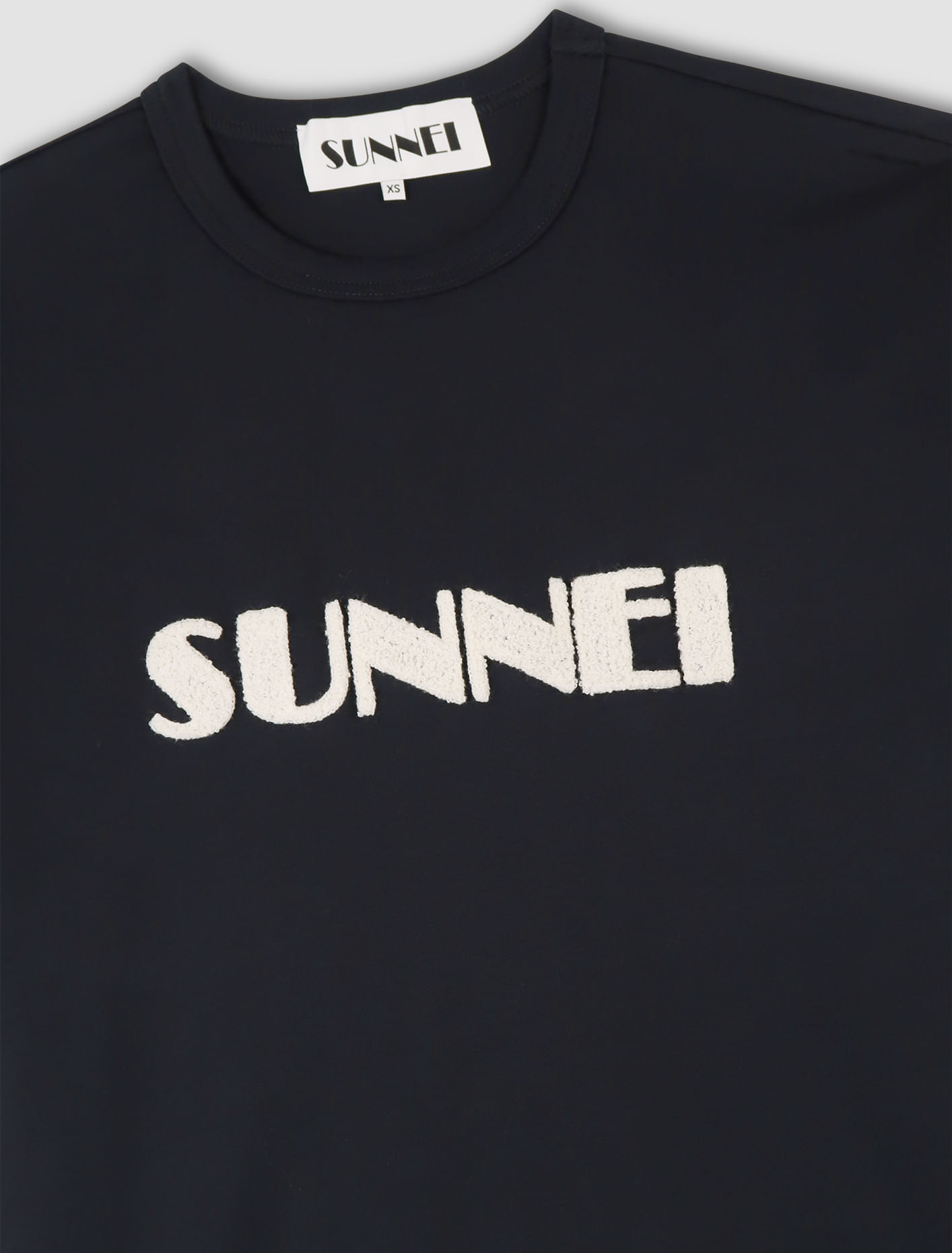 Shop Sunnei T-shirt Con Logo In Blu ,off White