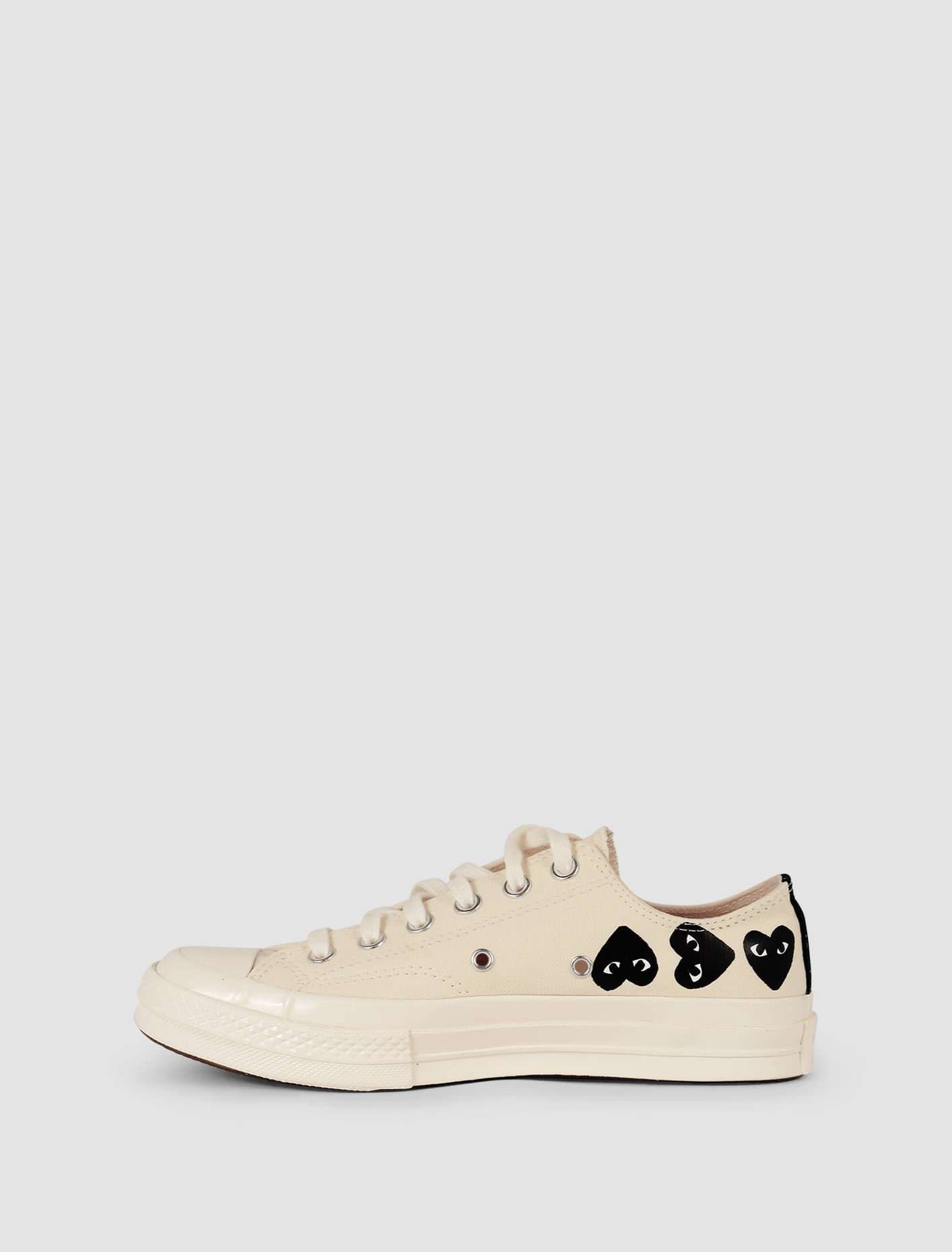 Shop Comme Des Garçons Play Sneakers Multi Heart Ct70 Basse In Beige